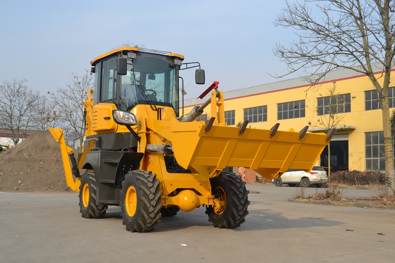 Heavy Duty 4x4 Mini Backhoe