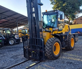 How SAAO 4WD Rough Terrain Forklifts Boosted Fleet Utilization for an Uzbekistan Rental Partner