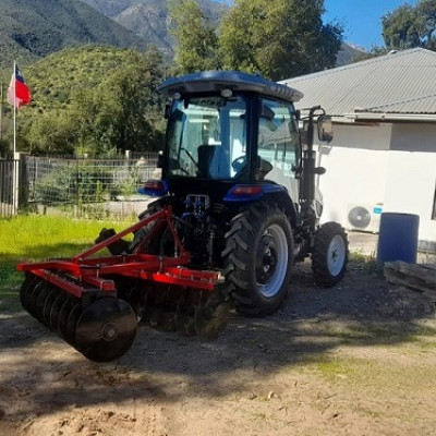 Chile | SAAO Backhoe Loaders & Tractors: The Power Duo for Agricultural Excellence & Infrastructure